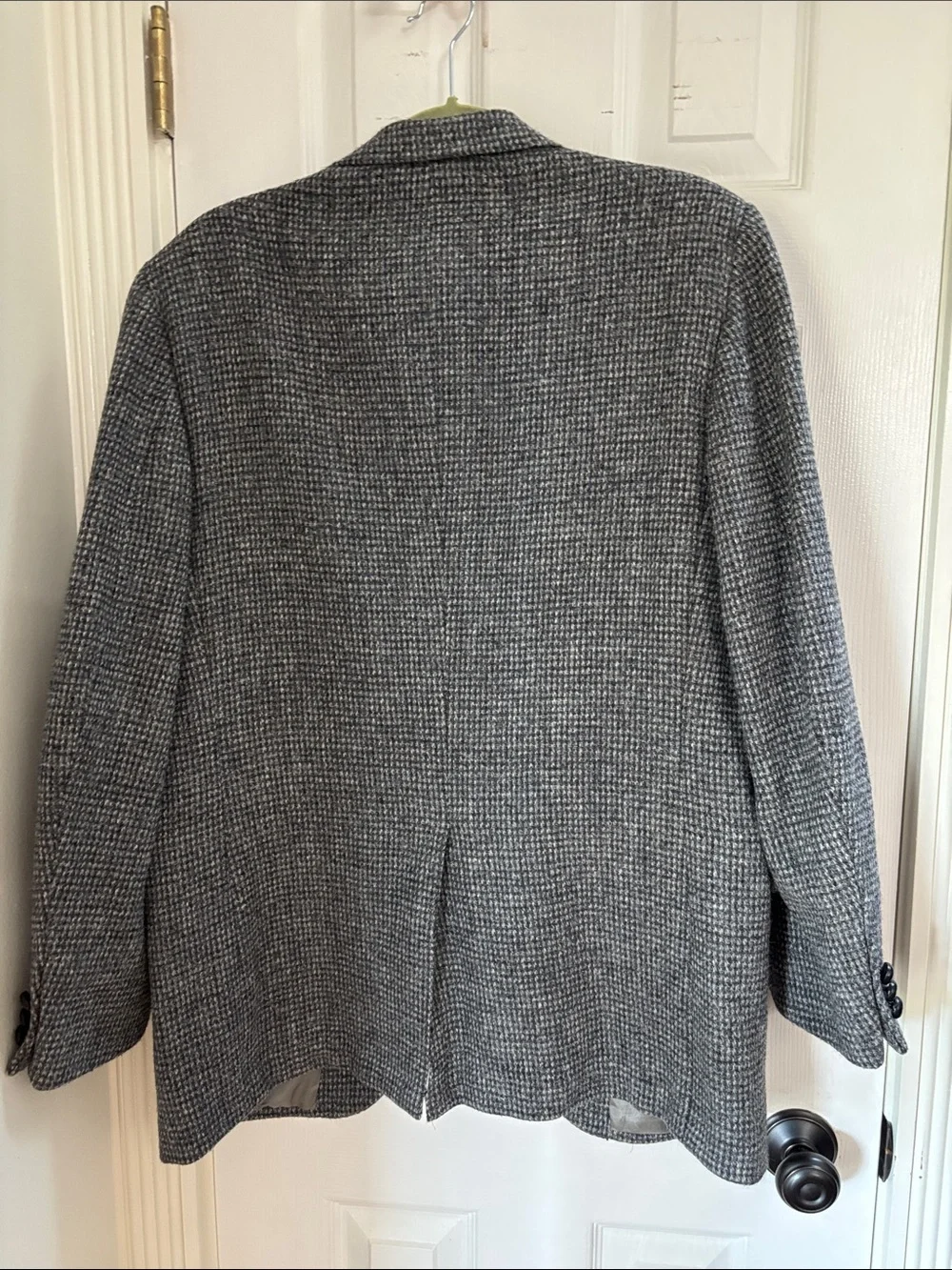 Harris Tweed versatile gray